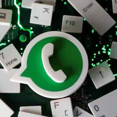 Admins of WhatsApp groups will soon be allowed to erase chats for the entire group.-thumnail