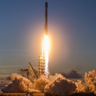 <strong>The SpaceX rocket successfully launched a spy satellite for the United States.</strong>-thumnail
