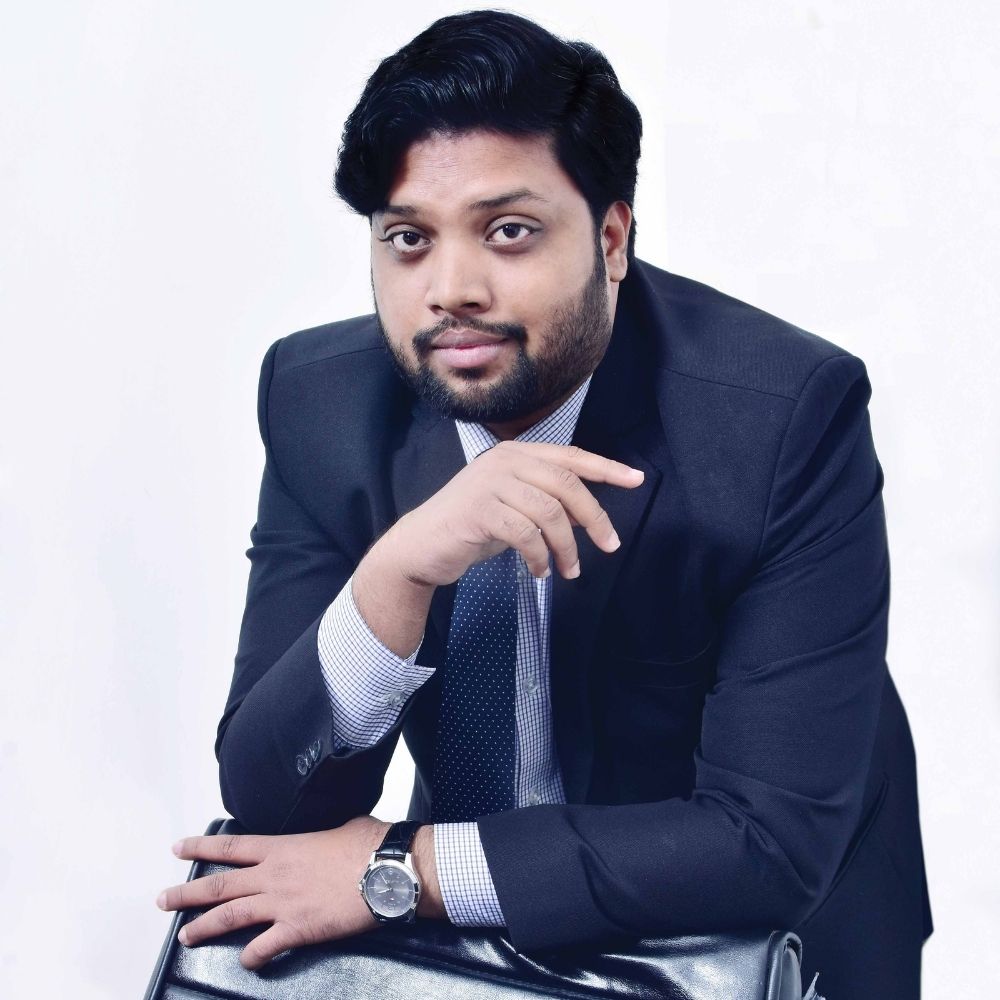 Meet Azhar Hussain: The man who generates business for your business by taking care of multi-channel integrated marketing-thumnail