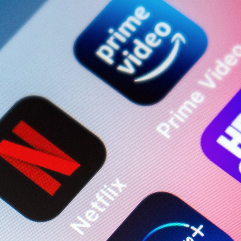 Is Netflix Better Than Amazon Prime?-thumnail