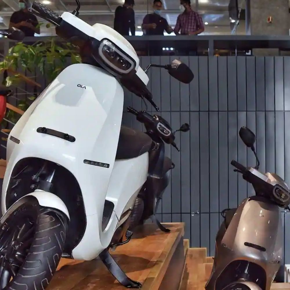 Ola Electric recalled over 1,400 scooters amid chaos -thumnail