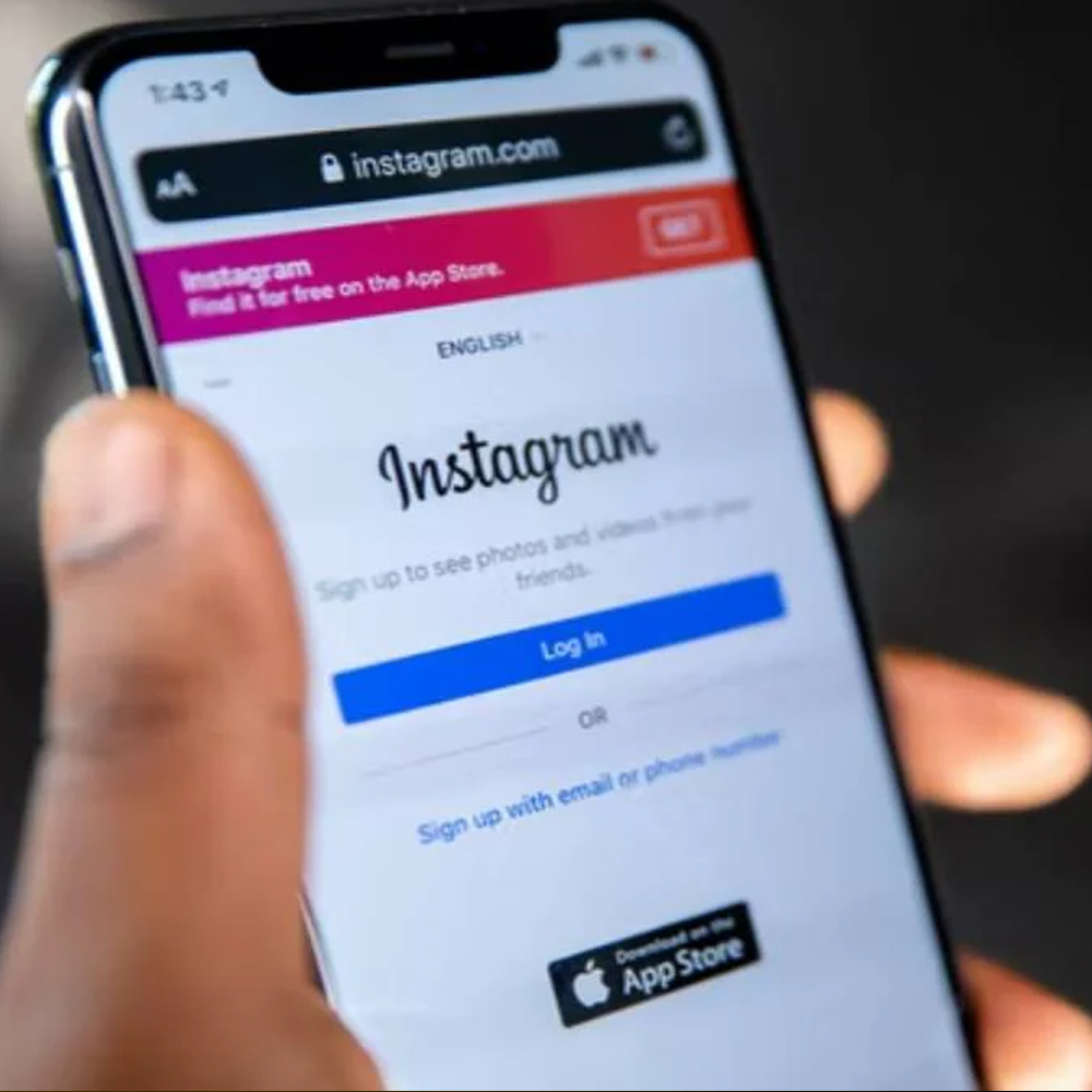 After users reported access issues, Instagram owner Meta is working to restore the platform-thumnail