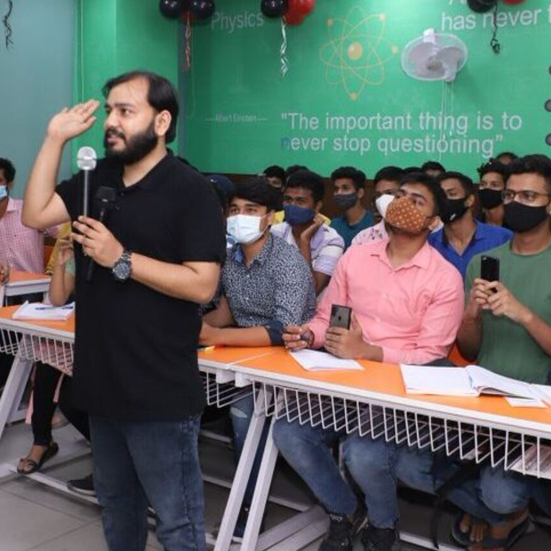 From a youtube channel to a unicorn- PhysicsWallah becomes India’s first profitable edtech unicorn-thumnail