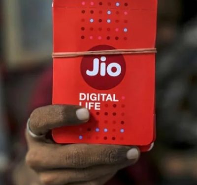 Jio adds 16.8 lakh subscribers, in April 2022; Airtel gains 8.1 lakh users