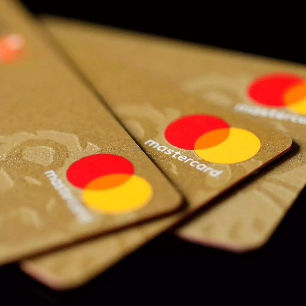 <strong>RBI lifts restriction on mastercard, allows it to onboard customers</strong>-thumnail