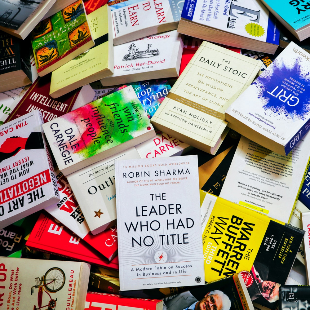 Top 10 Books for Every Startup Founder-thumnail