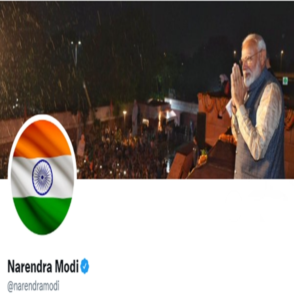 Modi changes the display of pictures on Twitter and Facebook to the national flag-thumnail