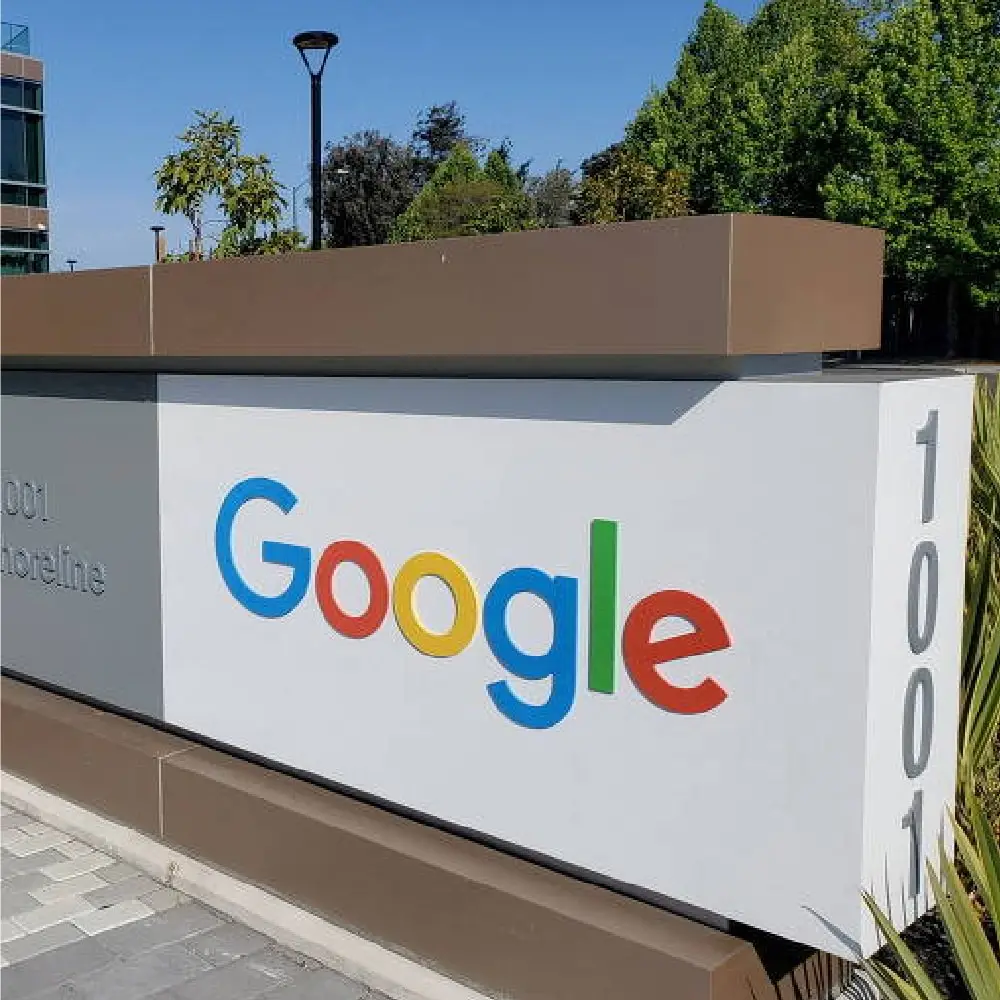 Google wants links to partner banks to appear in loan apps-thumnail