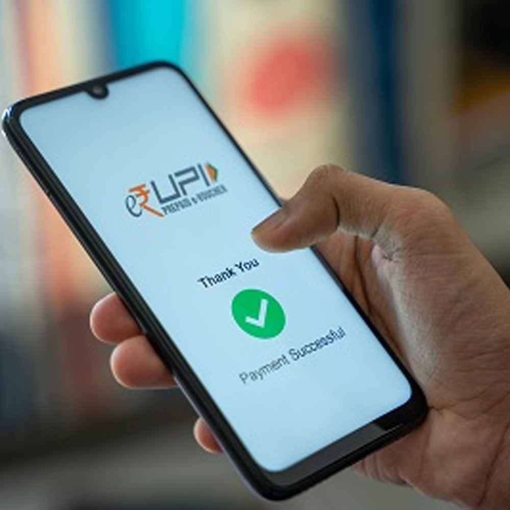 <strong>With “UPI Lite,” you can make payments without needing your UPI pin and check your perks, eligibility, and other information.</strong>-thumnail
