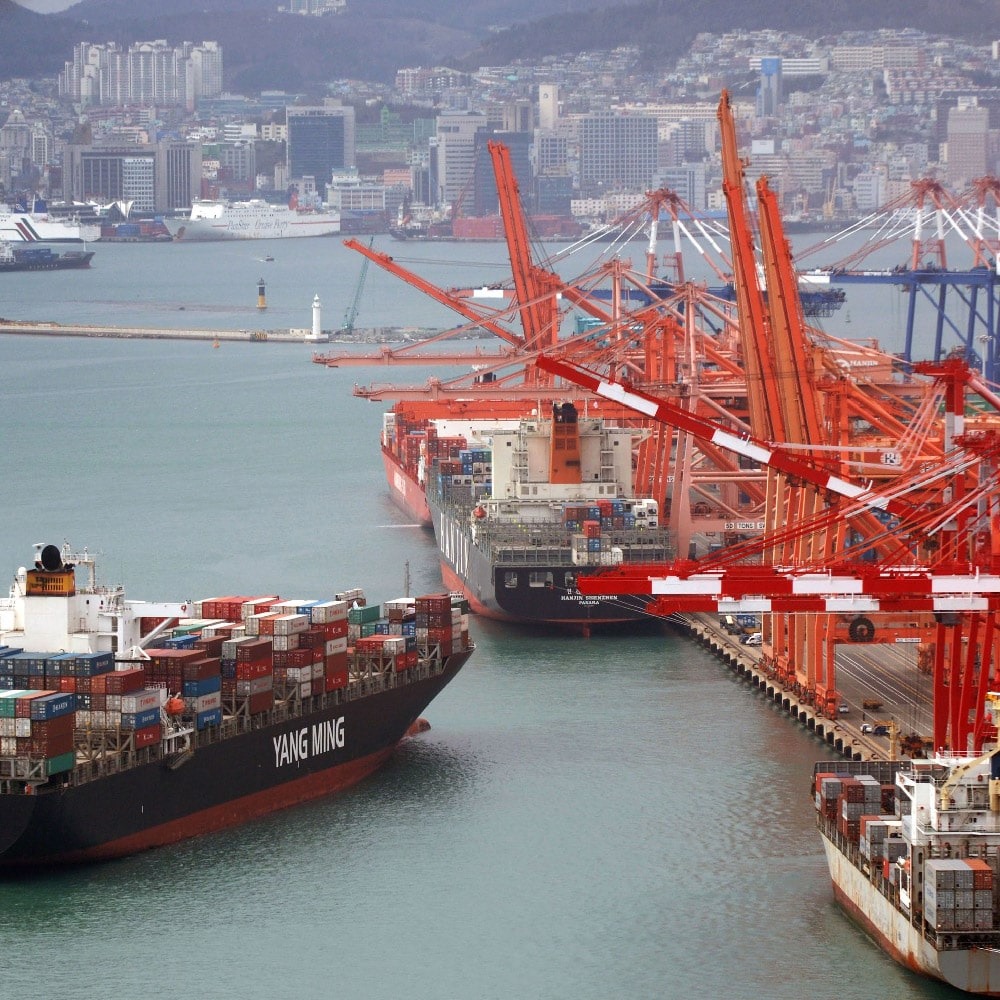 Korea’s exports will fall in October for the first time in two years. - Post Image
