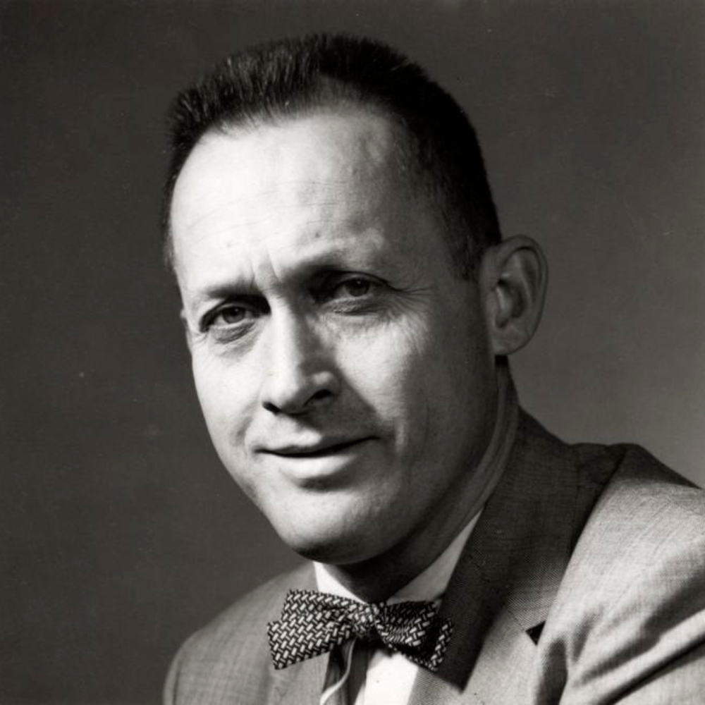 Bill Bowerman: The Legacy of the Co-Founder Of Nike-thumnail