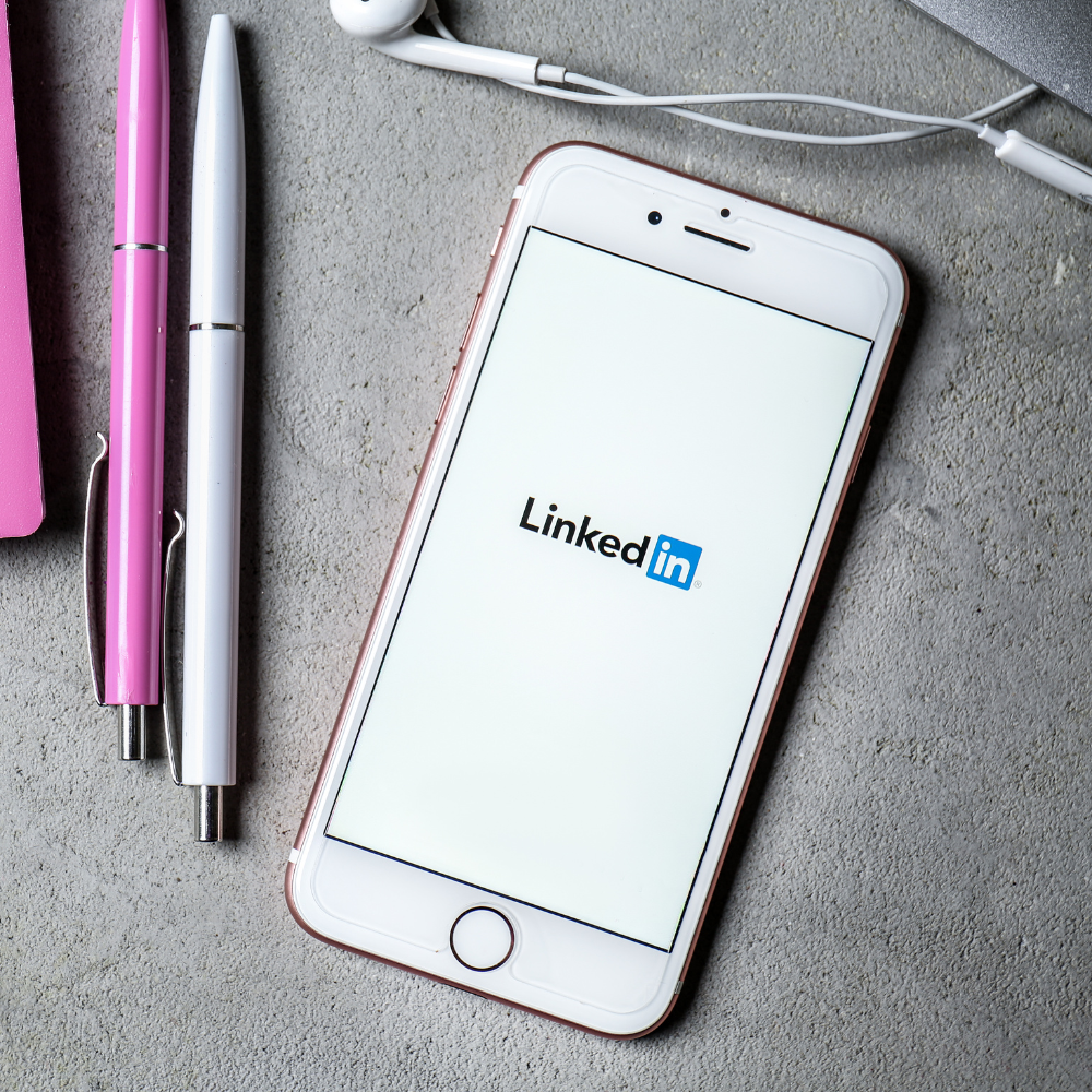 <strong>Check out these ways to increase your followers on LinkedIn</strong>-thumnail