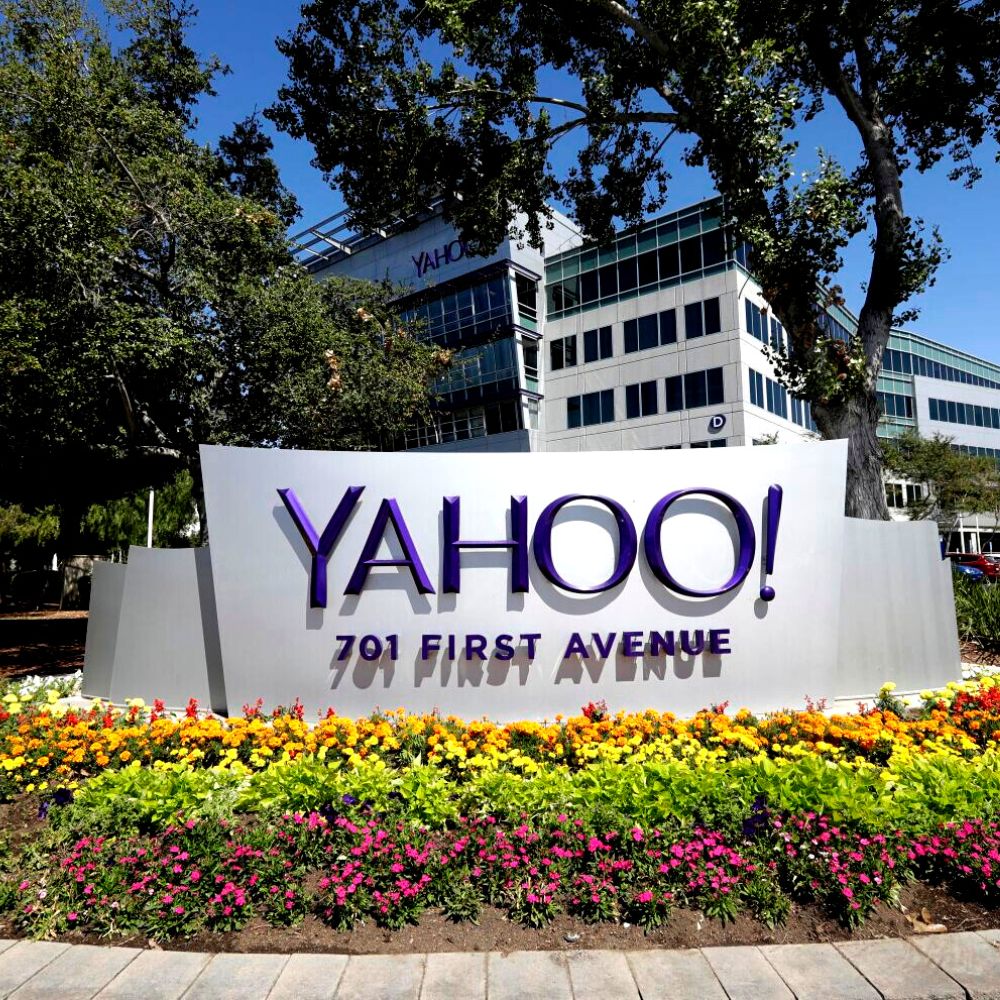 Tech layoffs: Yahoo plans to reduce its workforce by 20% in order to reorganize its ad technology group-thumnail