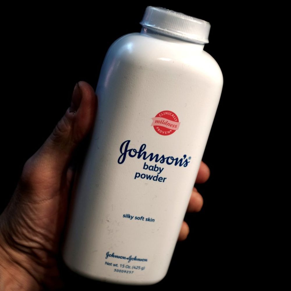 A J&J company declares bankruptcy for a second time to pursue an $8.9 billion talc payment-thumnail