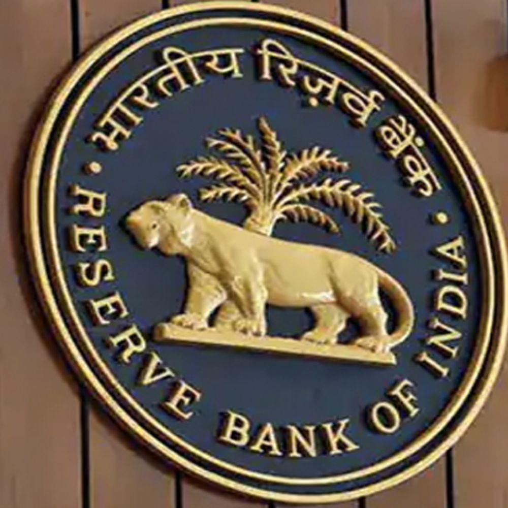 RBI removes restrictions on interest-earning foreign currency accounts in India’s IFSC-thumnail
