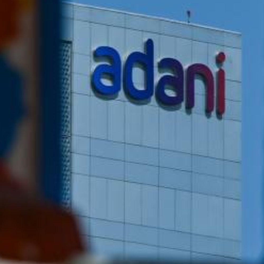 Adani Green seeks board approval to raise up to $1 billion-thumnail