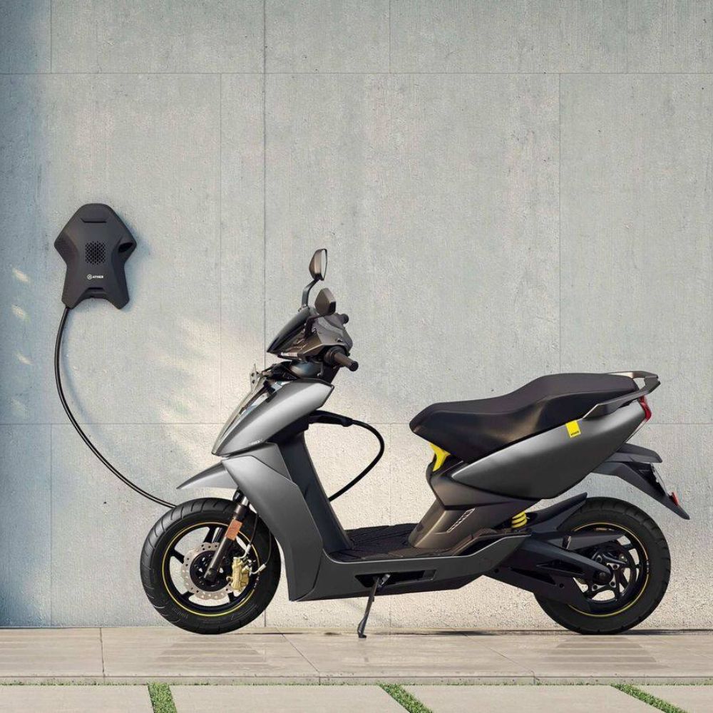 As the government proposes to reduce the FAME II subsidy, two-wheeled electric vehicles may become more expensive-thumnail