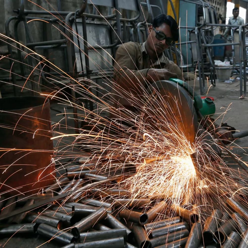 The Manufacturing PMI rose to a four-month high in April due to robust new order demand-thumnail