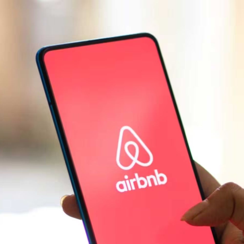 Airbnb signs MoU with Ministry of Tourism to showcase India’s heritage stays and cultural tourism-thumnail