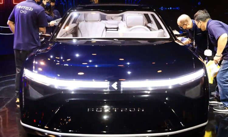 Foxconn plans to make electric vehicles 