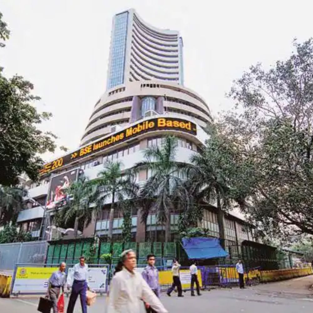 Indian stock indices show a marginal rise during the morning trading session-thumnail