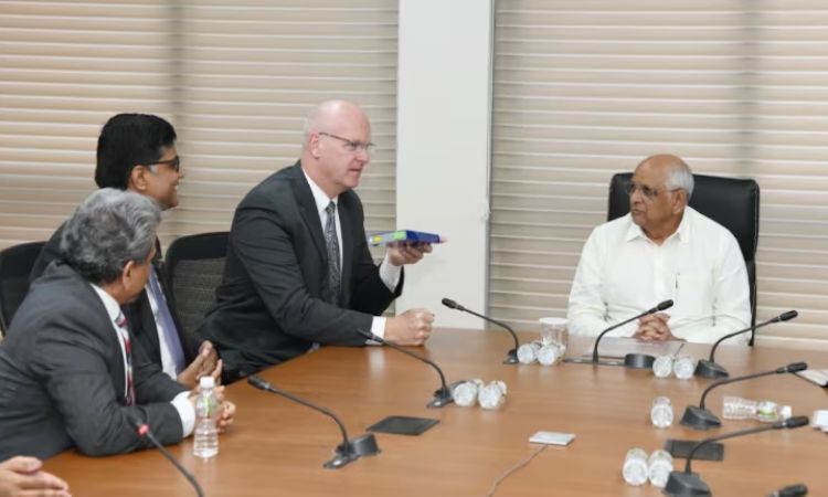 Tata Group to Invest Rs 13,000 Crore in Gujarat