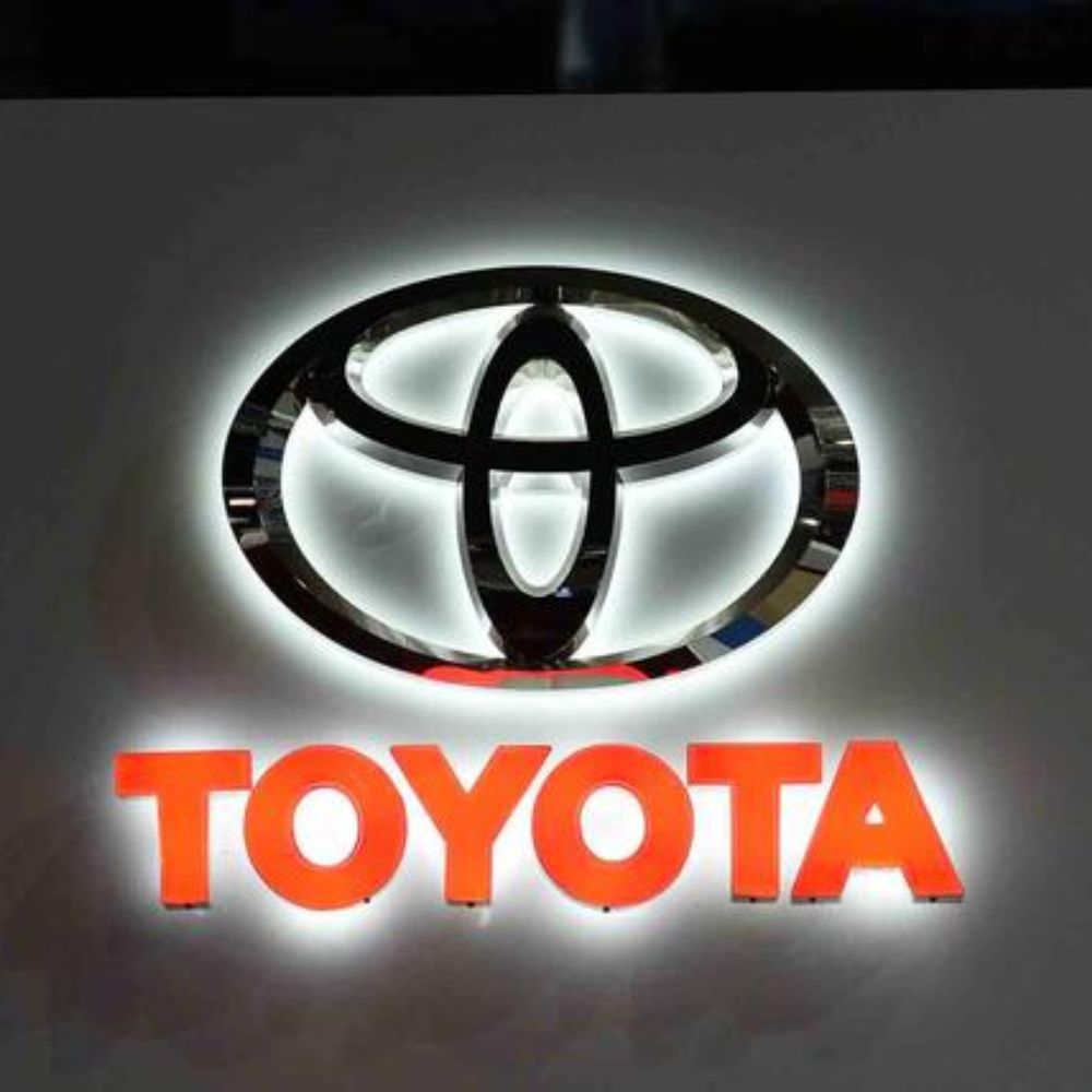 Toyota will invest $328 million in a hybrid pickup plant in Mexico-thumnail