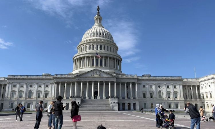US Senate Approves Fiscal Deal