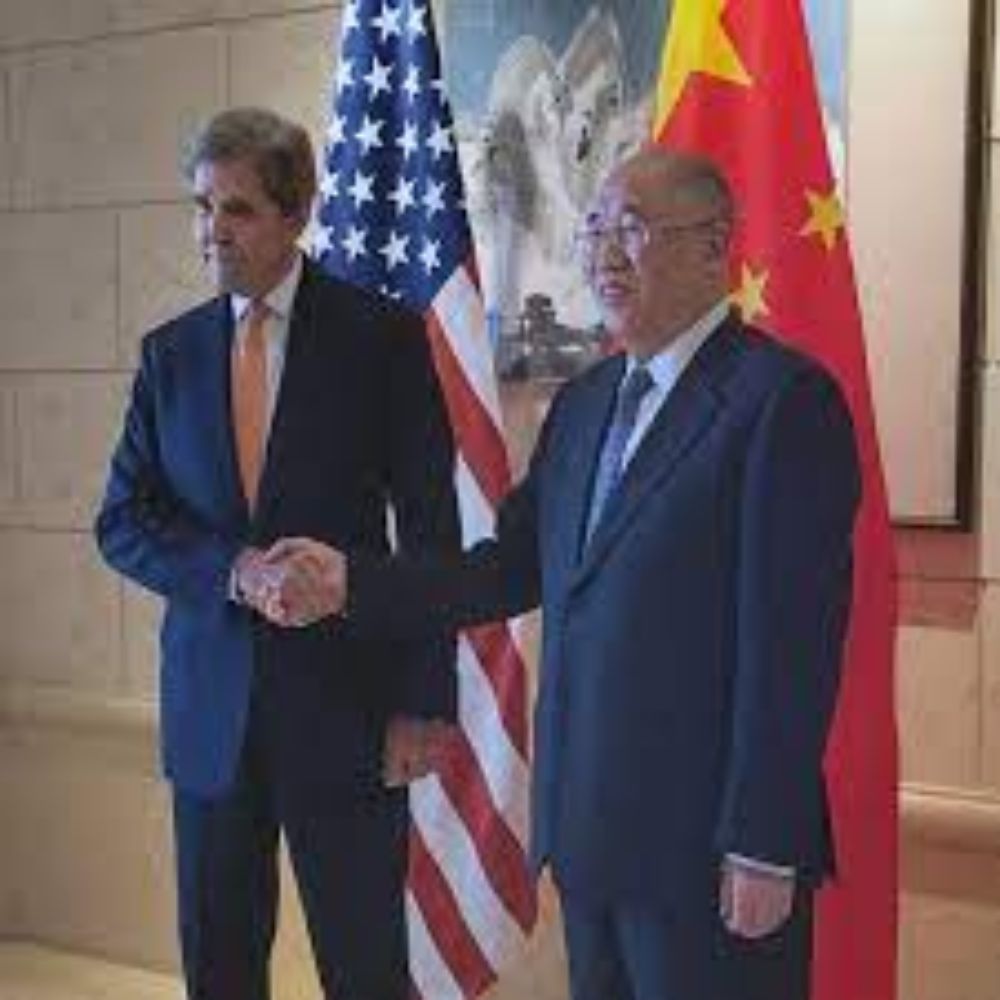 Climate Envoys from US and China Meet to Address Urgent Climate Issues-thumnail