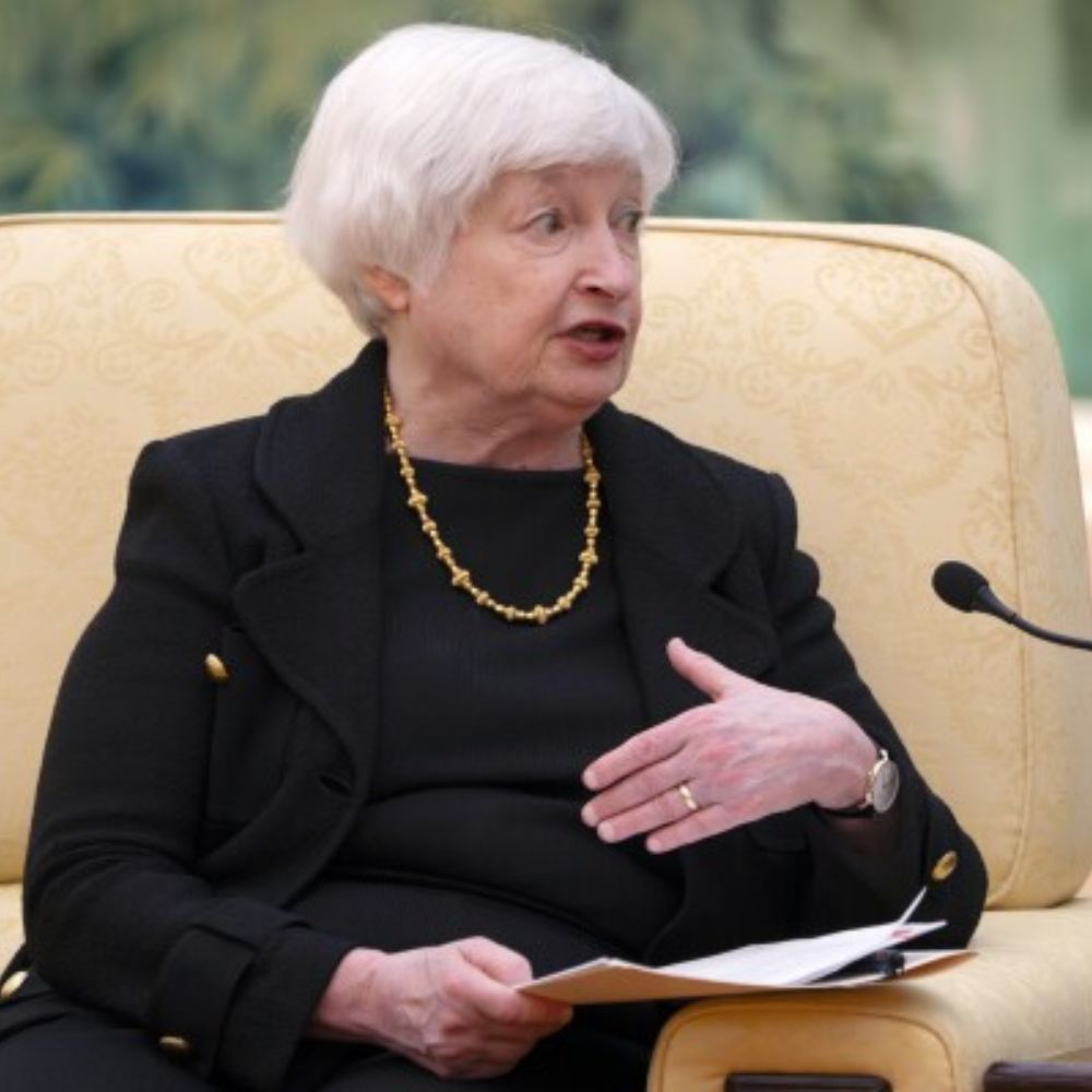 Yellen begins Beijing trip by criticizing China’s treatment of US companies-thumnail