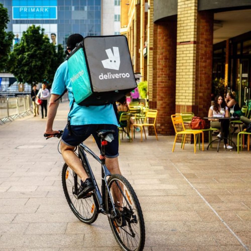 Despite a dip in orders, Deliveroo raises its earnings forecast-thumnail