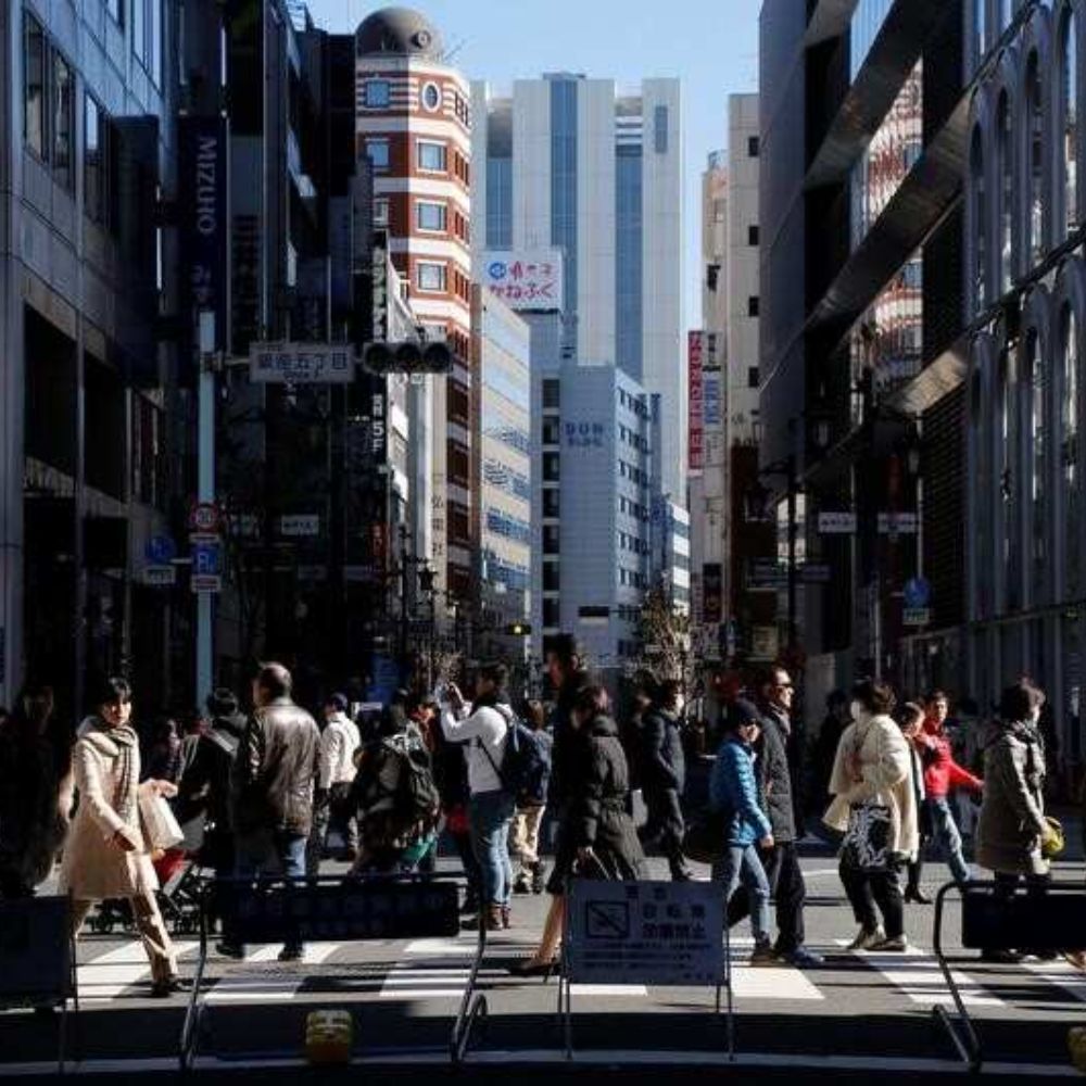 Japan’s Core Inflation Softens Amid Global Economic Challenges-thumnail