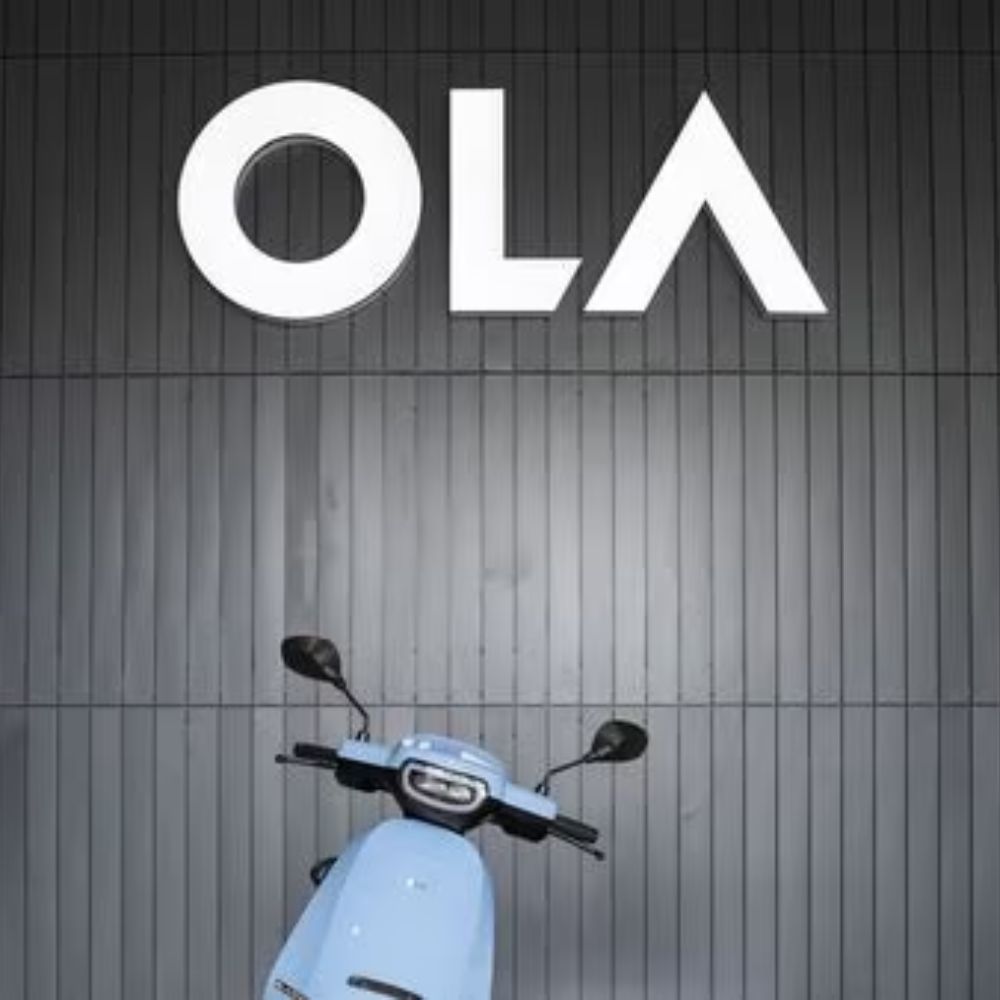Ola Electric lost two key executives, and two more are expected to follow-thumnail