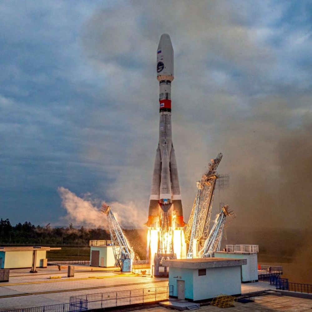 Russia launches first lunar spacecraft in 47 years, touch down on 21st Aug-thumnail