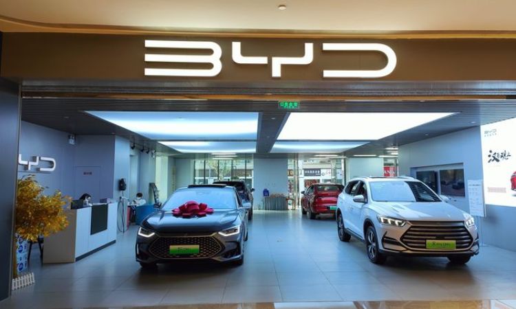 The Chinese carmaker BYD is set to acquire Jabil's mobility 