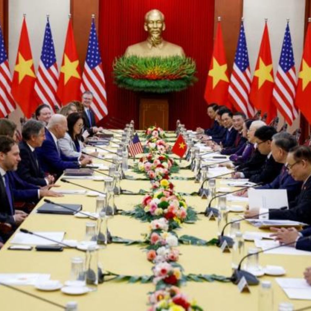 During Biden’s visit, US and Vietnamese firms discuss business; AI and Boeing deals are announced-thumnail
