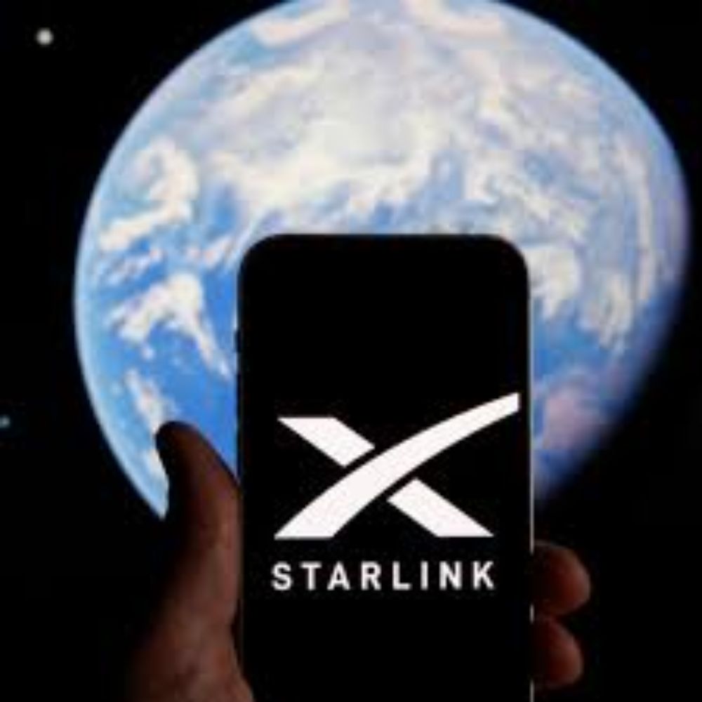 Elon Musk: Starlink to soon receive approval from telecom ministry to offer services in India.-thumnail