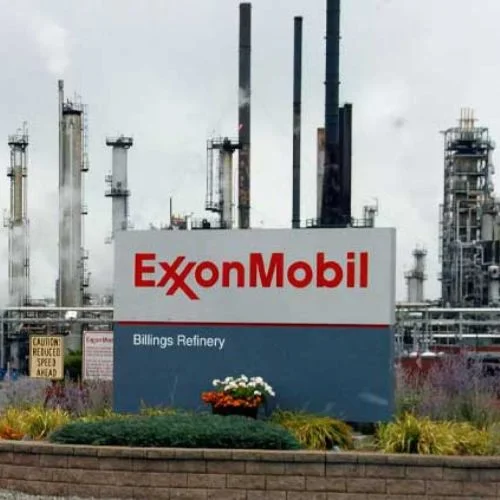 Exxon in Advanced Talks to Acquire Pioneer for $60 Billion, Sources Say-thumnail