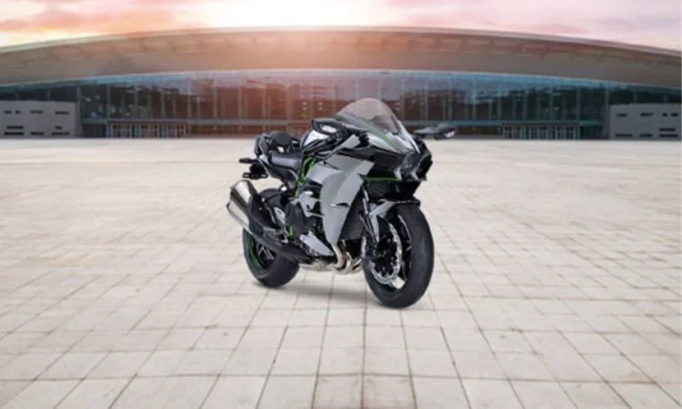 Kawasaki Ninja H2 - Dhoni bike collection