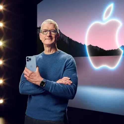 Tim Cook Success Story: The CEO of Apple Who Made Apple a Mega Brand-thumnail