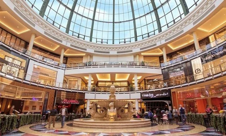 Dubai's Opulent Malls