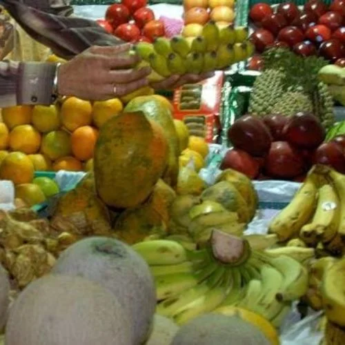 For Fruits and Vegetables, Most Indian Families Prefer to Purchase Locally Rather Than Online-thumnail