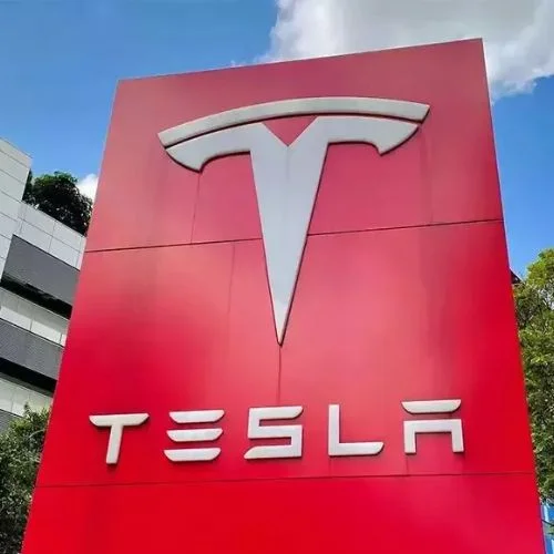 India Is Getting Closer to a Deal With Tesla to Import EVs and Build up a Factory-thumnail