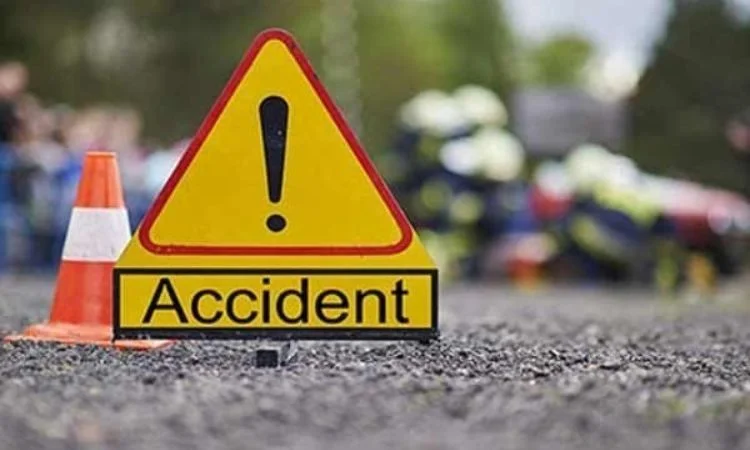 Buses Collide on Yamuna Expressway 