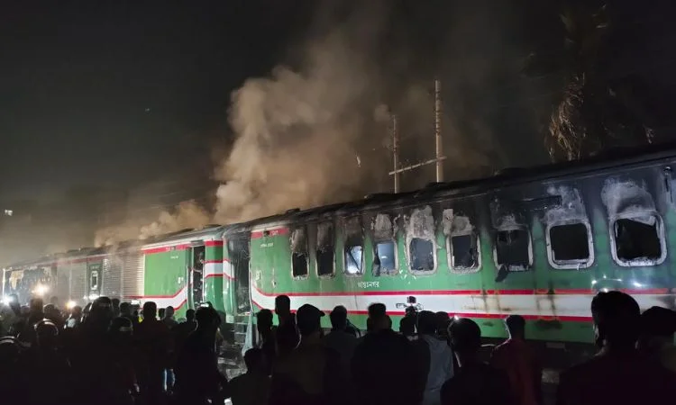 Fire on Bangladesh Train
