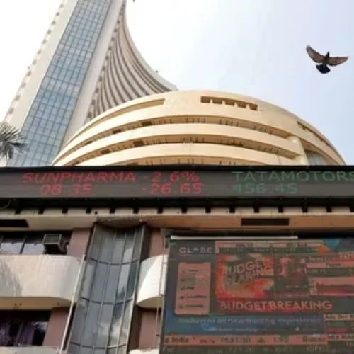 Indian Stock Markets See Major January Declines on Banking Woes-thumnail