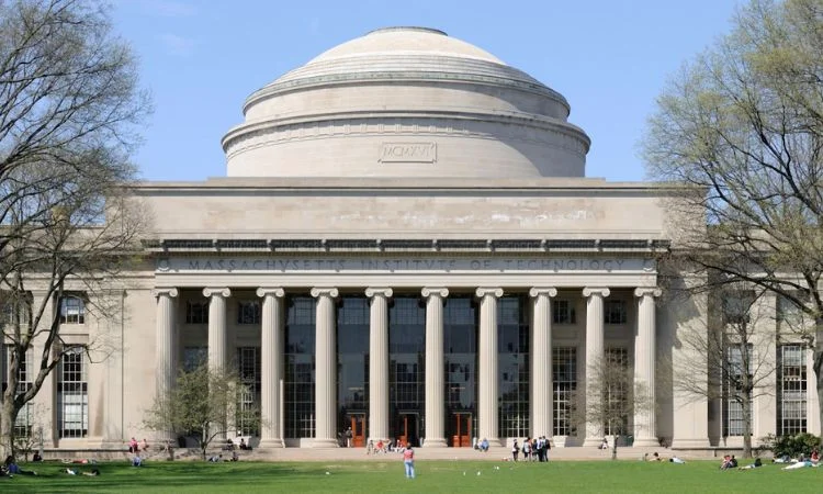 Massachusetts Institute of Technology (MIT)