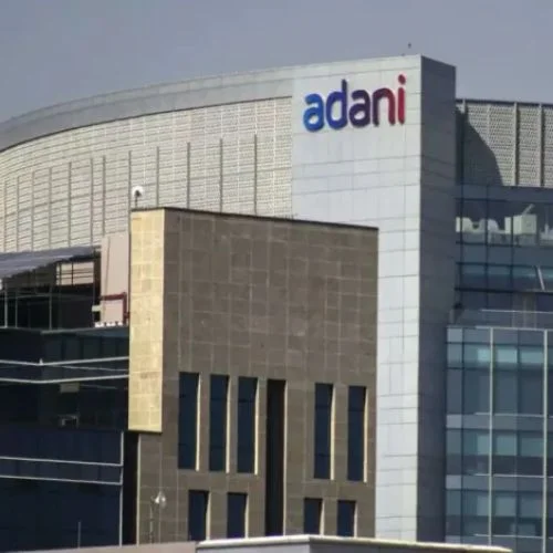 NRI Investor Ups Ante in Adani Group and Other Stocks-thumnail