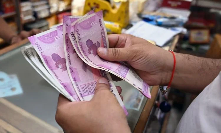 Rupee Reaches a Two-Week High