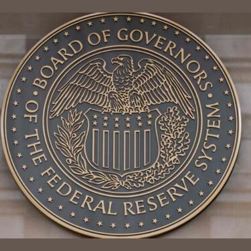 Fed Meeting in Focus as Markets Await Rate Hike Decision  -thumnail